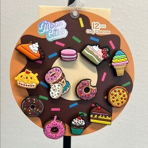 Moon Cake | Sweet Treats Clog Charms Set 🍩🍰🧁